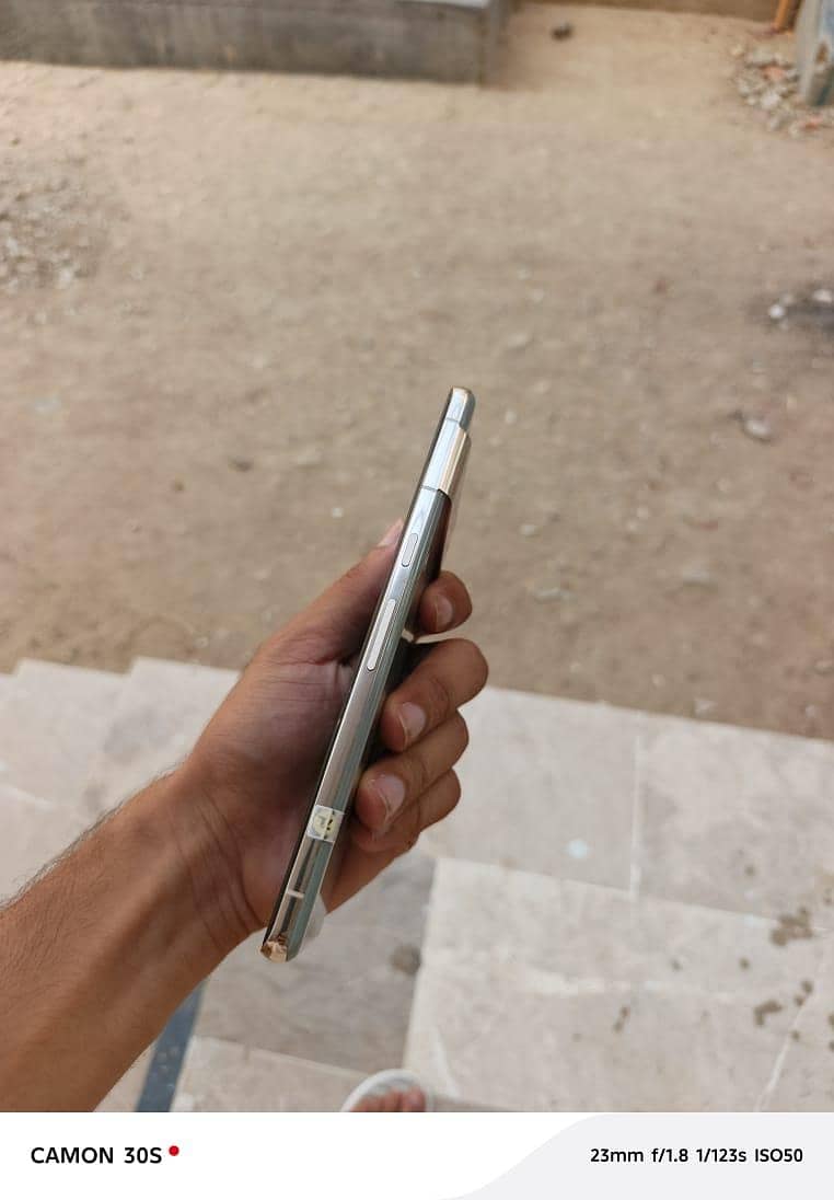 Google Pixel 7 Pro 2