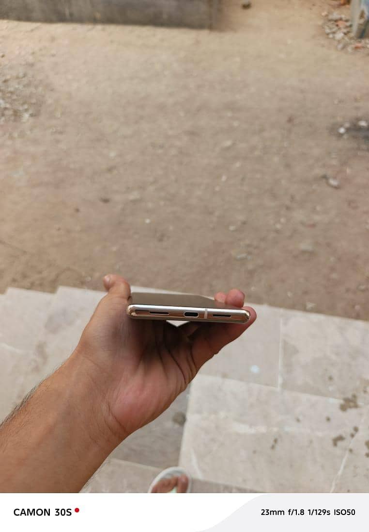 Google Pixel 7 Pro 4