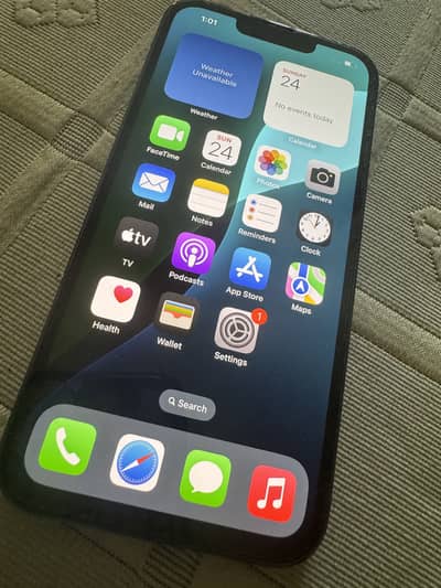 Apple iPhone 13