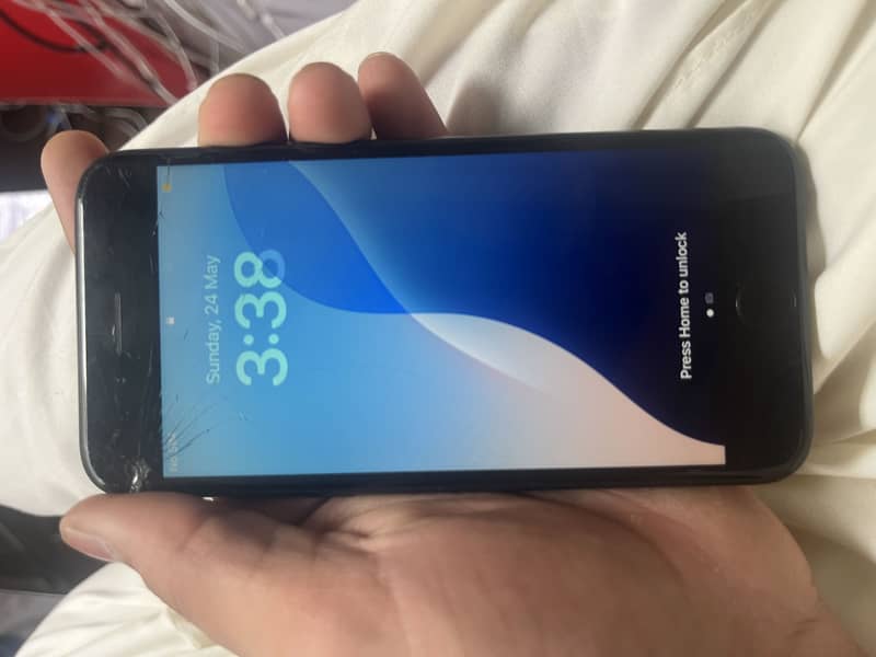 iPhone SE 1