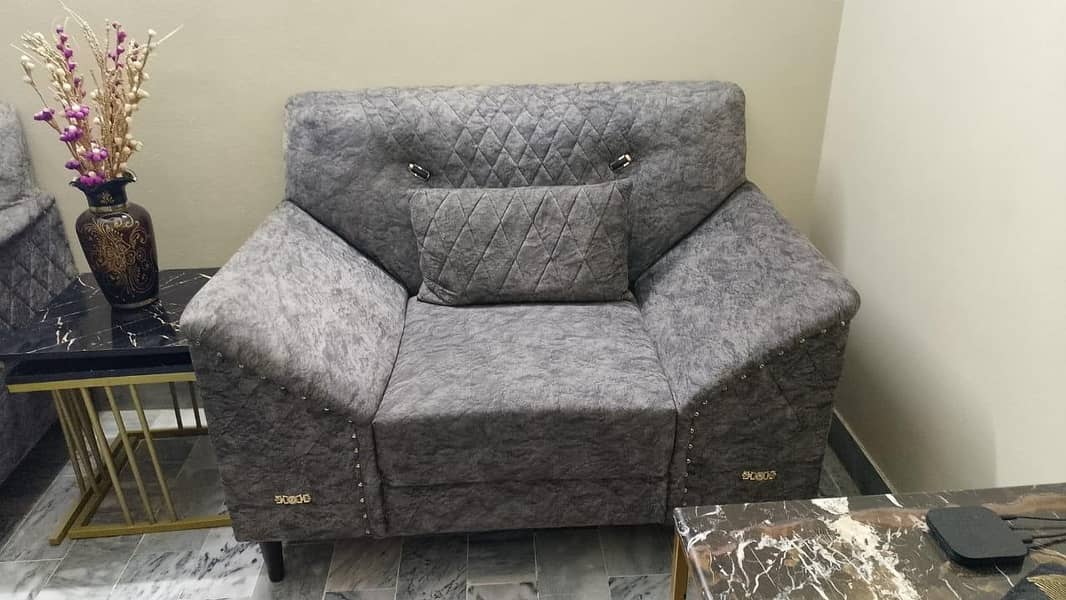 7 Seater Turkish sofas 1