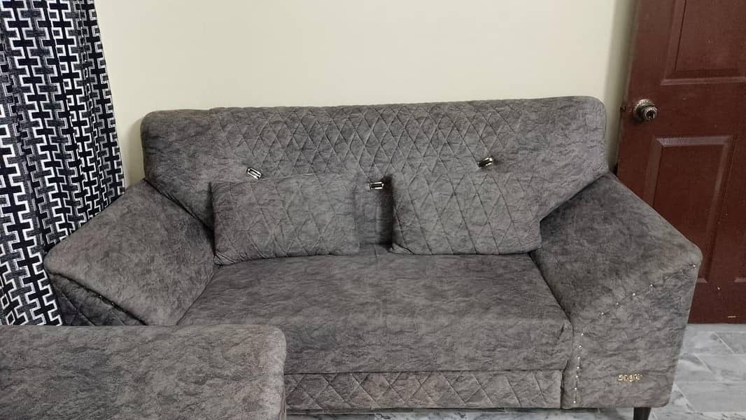 7 Seater Turkish sofas 3