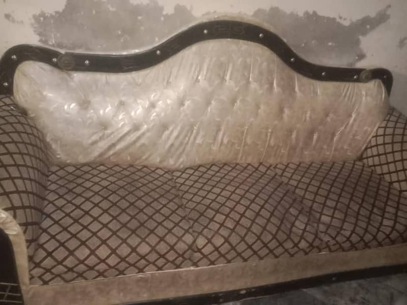 sofa set new condition 2