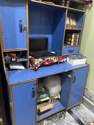 Computer Almari in good condition