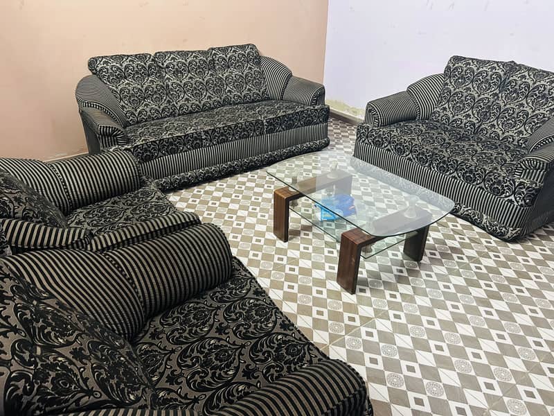 sofa set 0