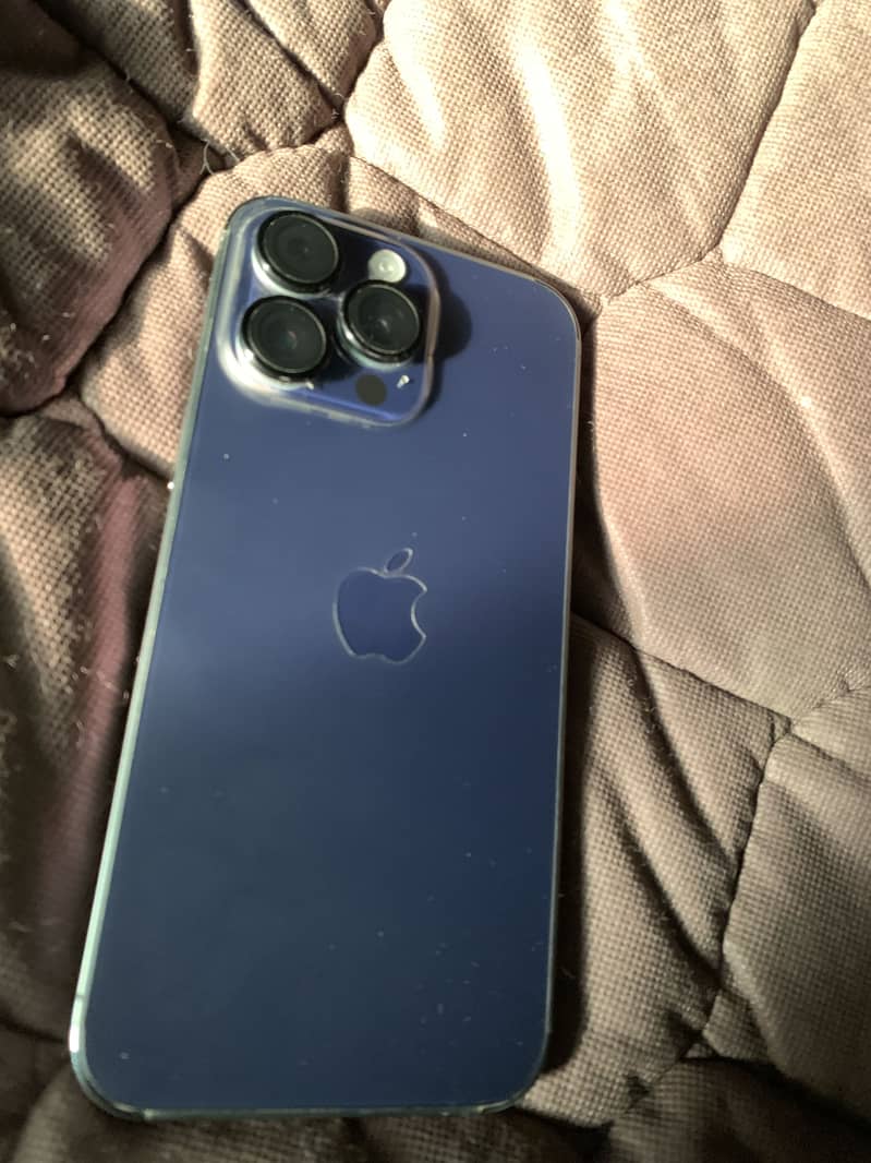 iPhone 14 pro max 1