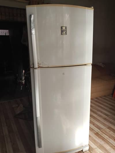 Dawlance Double Door Fridge – Excellent Cooling – Urgent Sale