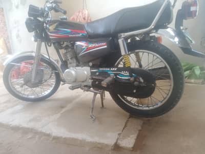 Honda CG 125 bedian road lahore