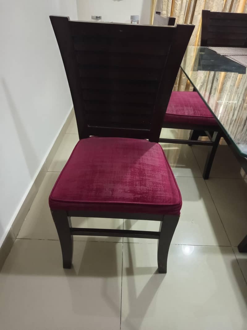 Dinning Table 3
