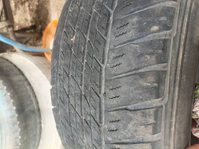 DUNLOP Less used Tyres