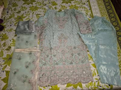 Embroidered Ready to Wear 3 Piece Suit Brand New