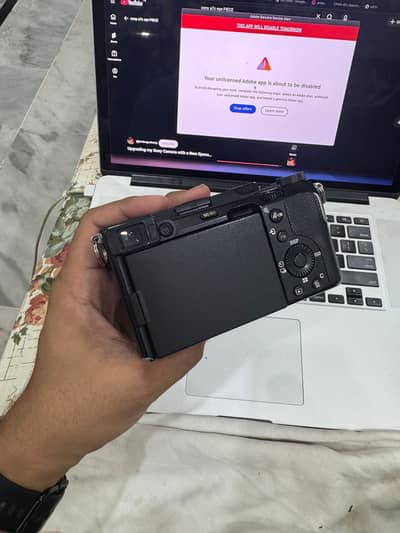 SONY A7C CONDITION 10/9 WITH ORIGNAL BOX SHUTTER COUNT 40k