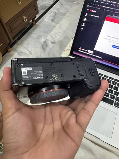 SONY A7C (A7III) CONDITION 10/9 WITH ORIGNAL BOX SHUTTER COUNT 40k
