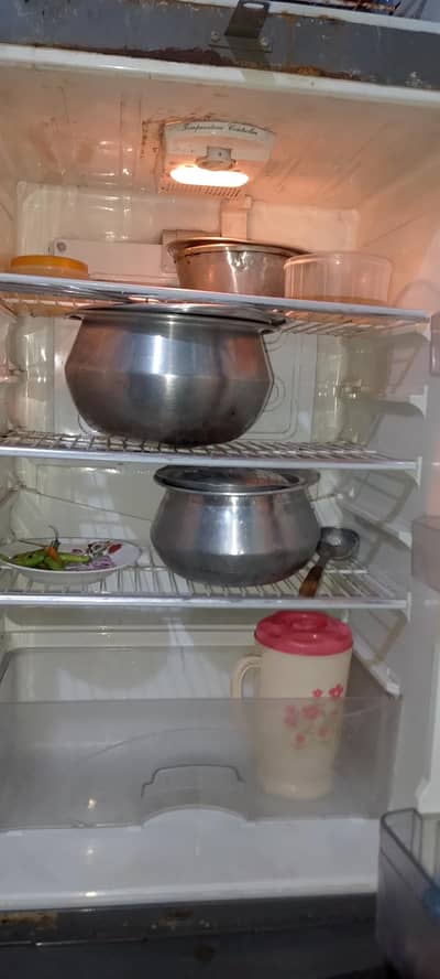 Dawlance fridge