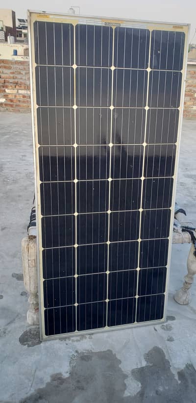 Cell German 150 watt Solar panel with stand for sell
