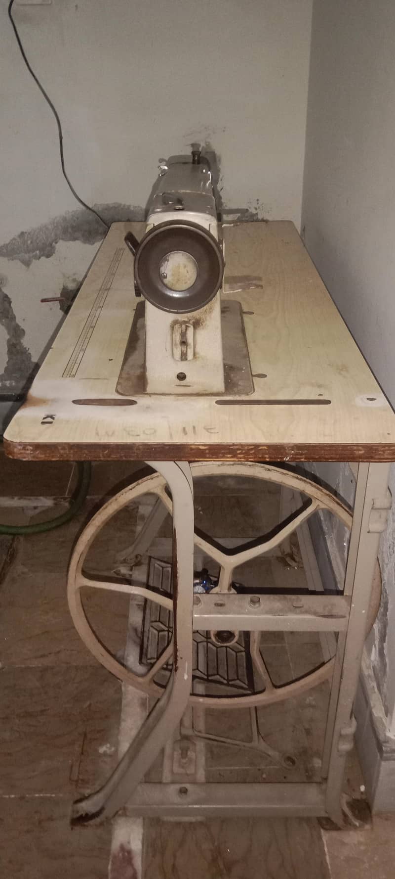 juki machine with table 2