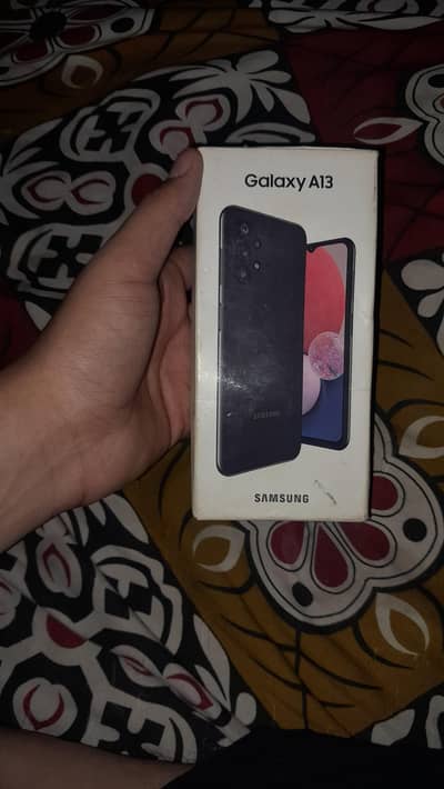 samsung a 13 4 gb ram 128 gb rom with box gud condition for sale