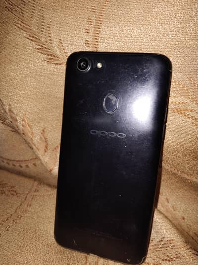 OPPO F7