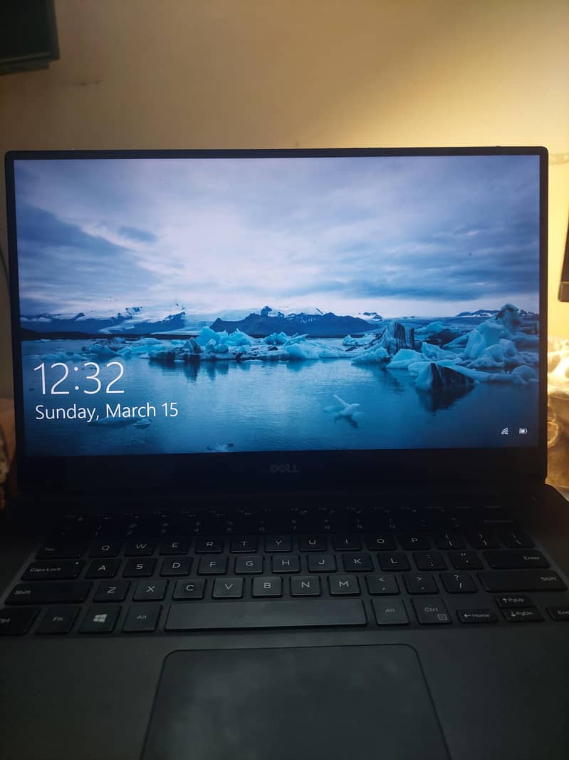 Dell Precision 5510 0