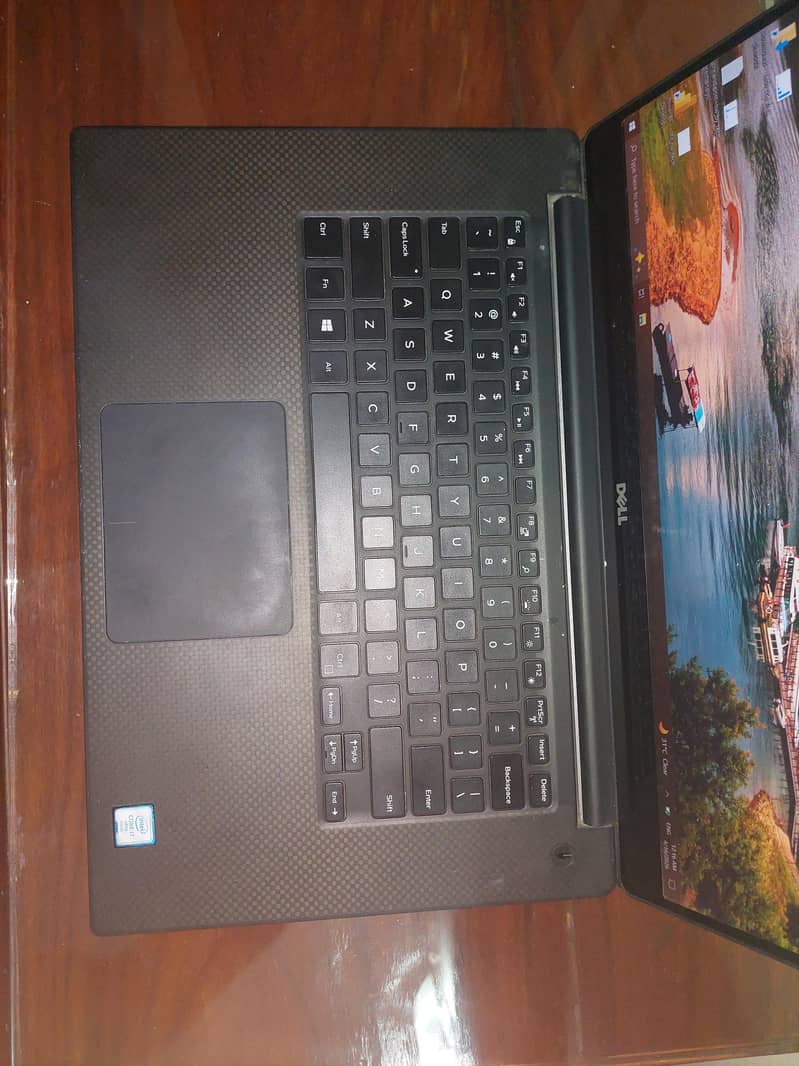 Dell Precision 5510 1