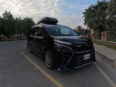 Toyota Voxy Hybrid X 2019  Model