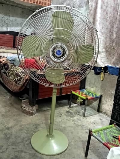 Pak Fan Pedestal Fan