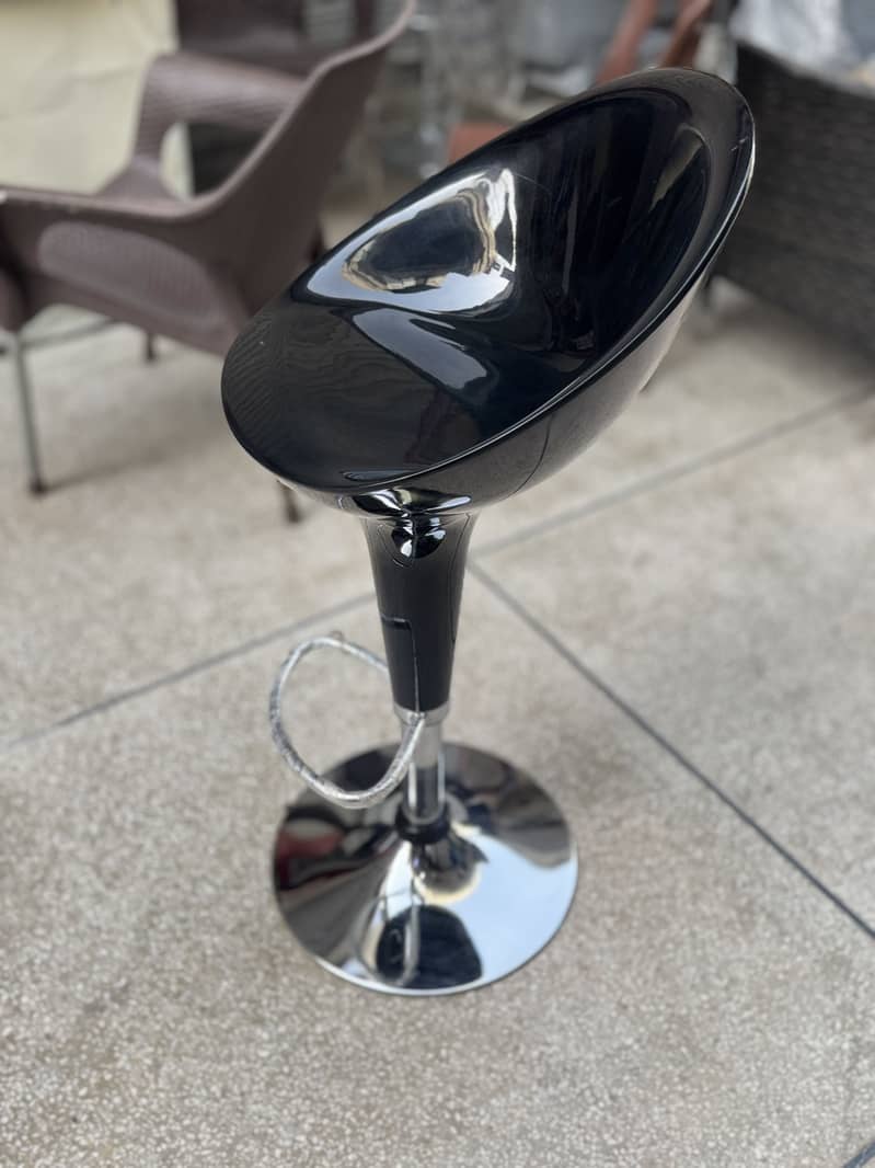Bar stool 2