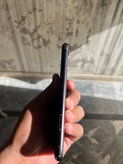 Apple iPhone XR
