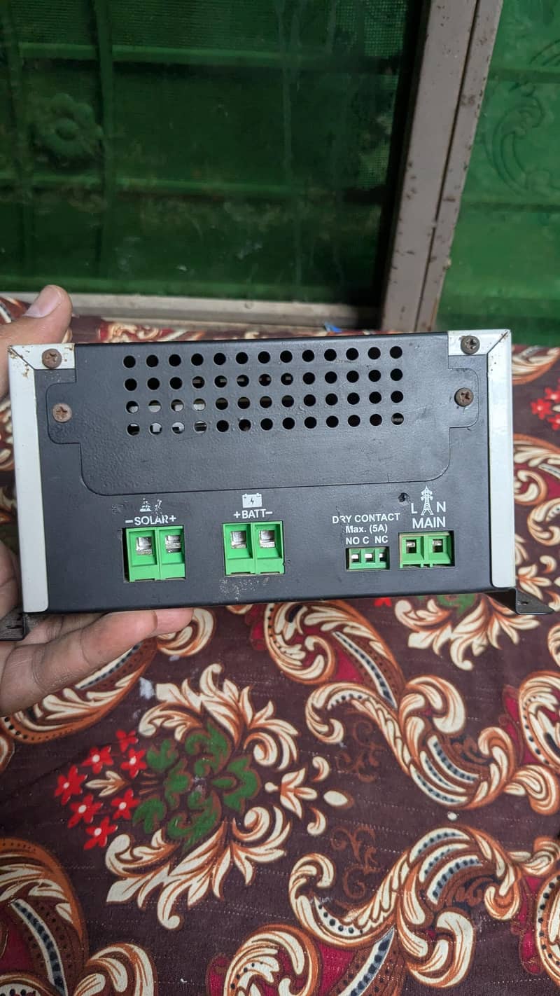 Simtek MPPT 70amp 2