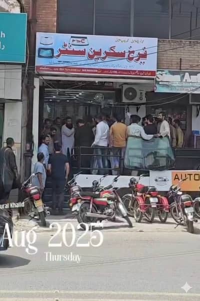 Car Windscreen & Back Screen Replacement in Lahore | Genuine Auto G