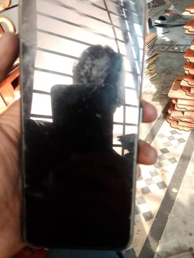 REALME c21
