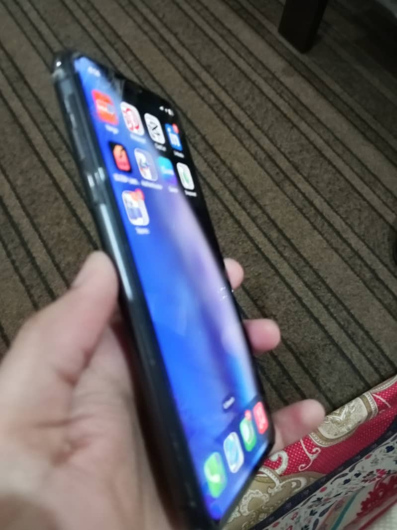 Iphone Xs Max 4
