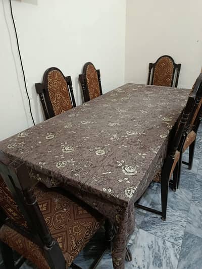 Dining Table for sale
