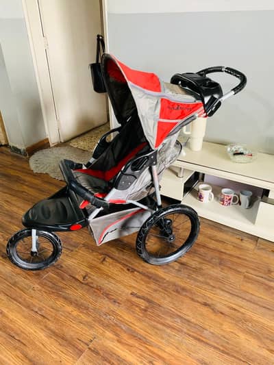 Imported baby trend pram/stroller (USA brand) in excellent condition