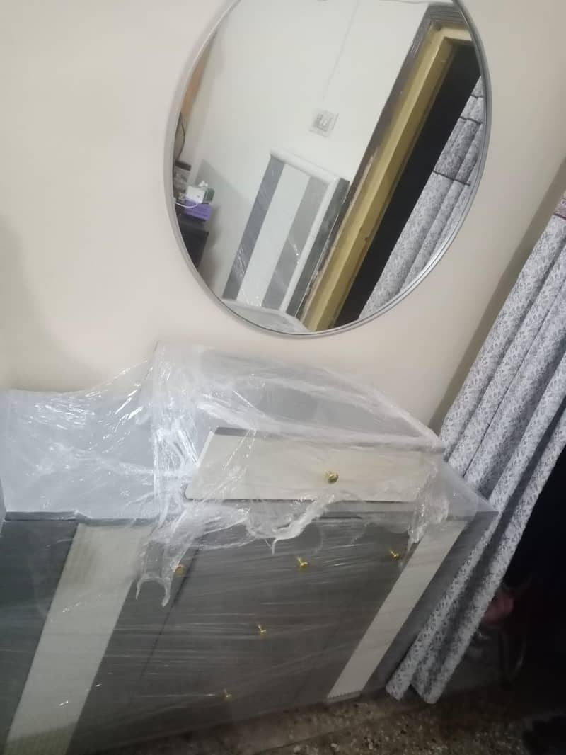 Bed Set, Dressing table 6