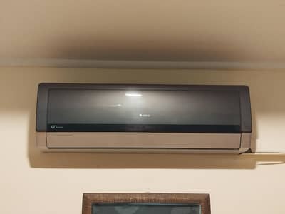 Gree G10 1 ton Inverter Repaired