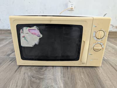 Dawlance Microwave Oven