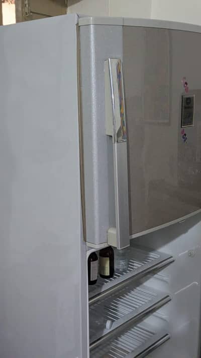 Dawalance fridge
