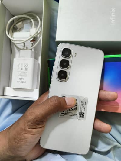 Infinix Hot 60i Full box 03156110292