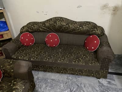 Comfortable Sofa Set