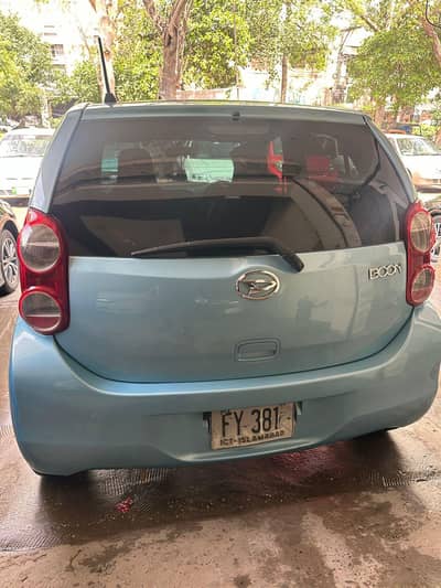 Daihatsu Boon 2012