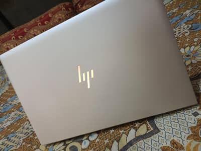 HP elitebook core i5 11 generation premium class scratchless outclass