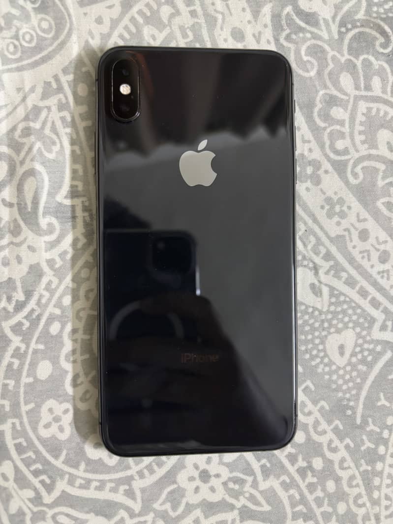 iPhone XS Max 0