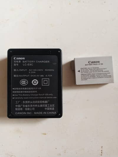 Original Canon Lp E8 (7.2v≈1120mAh)Battery with charegr