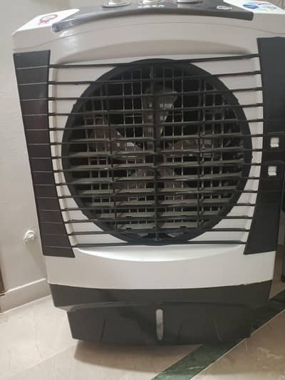 Fata room cooler