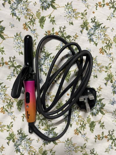 Mark hill small curler