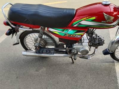 engine pack Hy Tyre new hin 03073012158 per call kr len