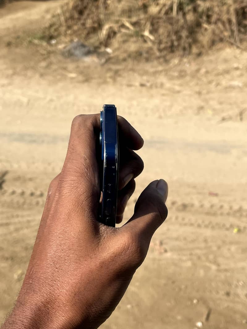 IPHONE 12 MINI 4