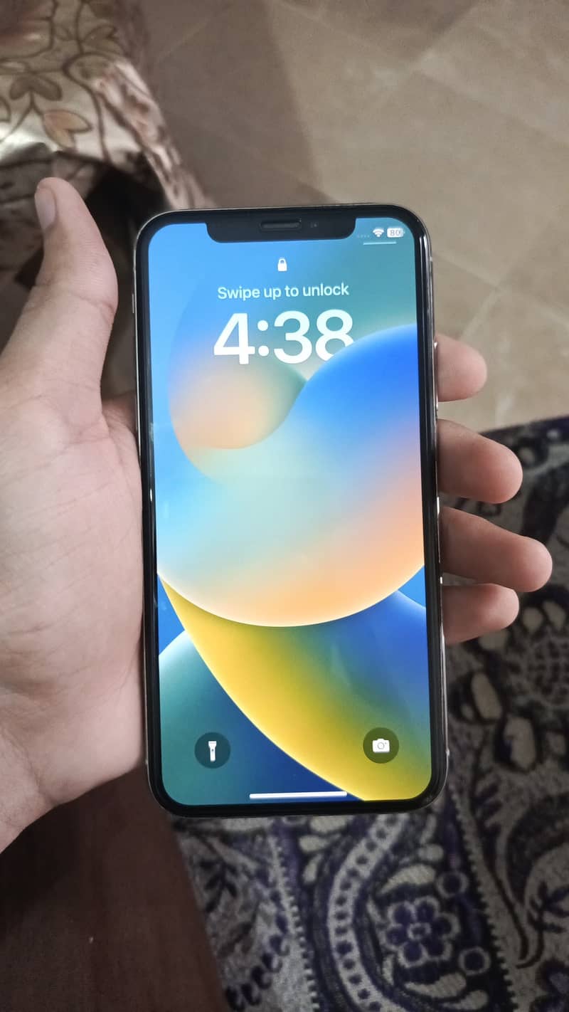 Apple iPhone X 0