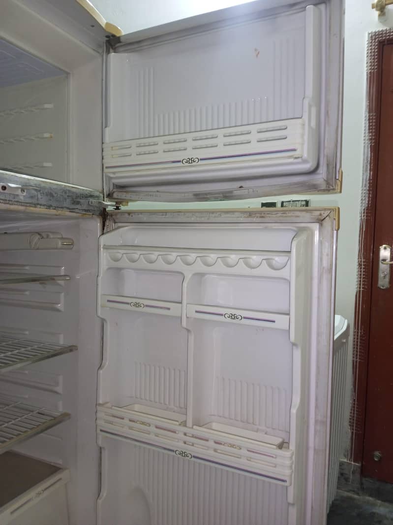 waves refrigerator 4
